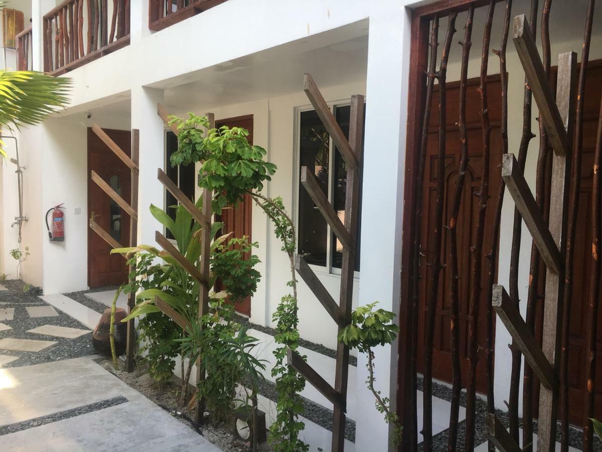Santa Rosa Maldives Hotel Thulusdhoo Eksteriør billede