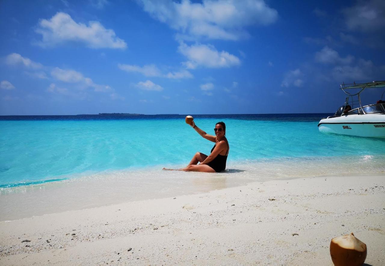 Santa Rosa Maldives Hotel Thulusdhoo Eksteriør billede